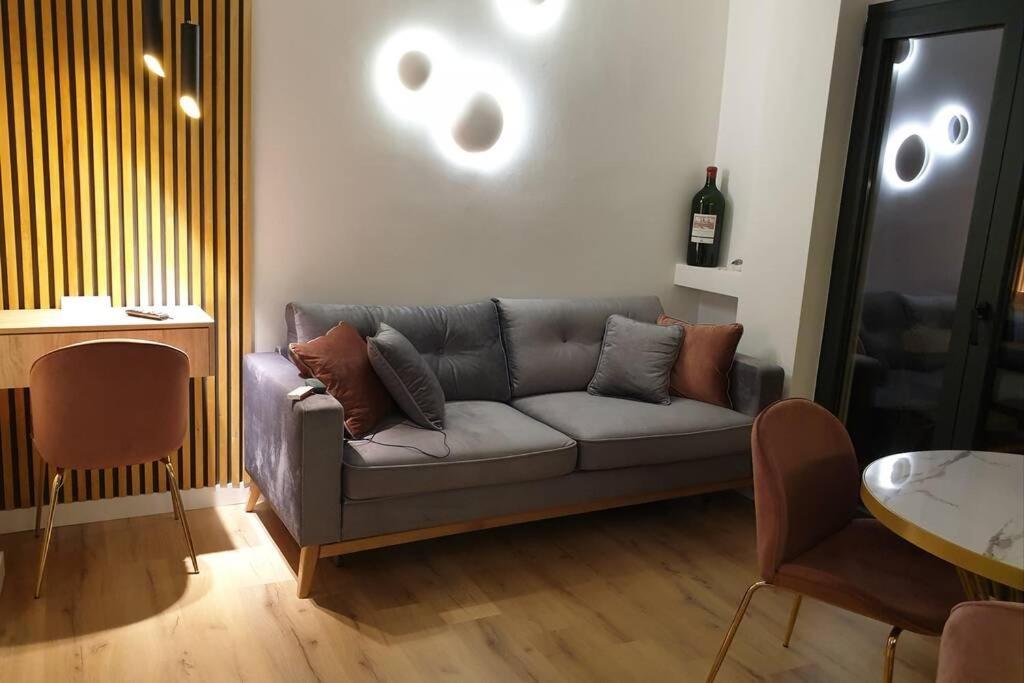 Ecostay-Serenity,Business Class Apartment By The Sea In Alimos Kalamaki アテネ エクステリア 写真