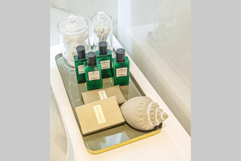 Ecostay-Serenity,Business Class Apartment By The Sea In Alimos Kalamaki アテネ エクステリア 写真