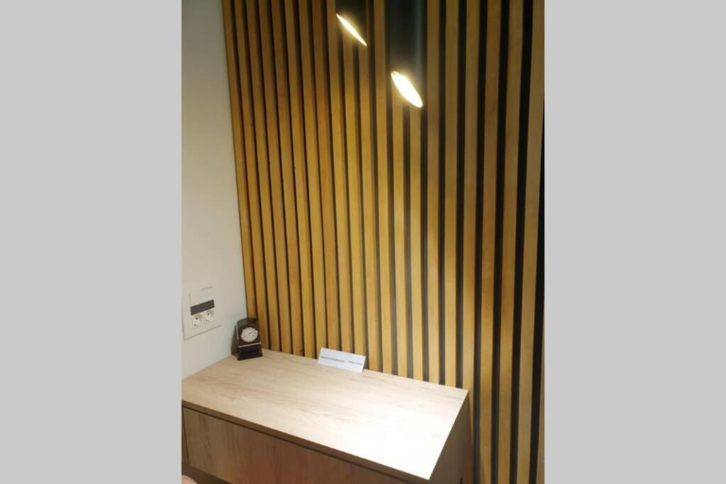 Ecostay-Serenity,Business Class Apartment By The Sea In Alimos Kalamaki アテネ エクステリア 写真