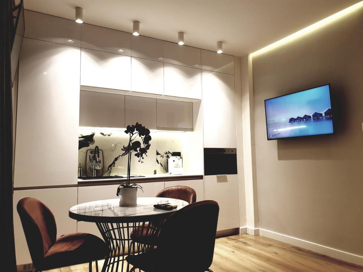 Ecostay-Serenity,Business Class Apartment By The Sea In Alimos Kalamaki アテネ エクステリア 写真